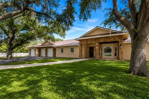 1160 Wagon Wheel Dr, Sarasota, FL 34240