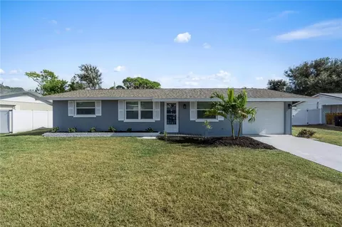 3091 Sunset Beach Dr, Venice, FL 34293