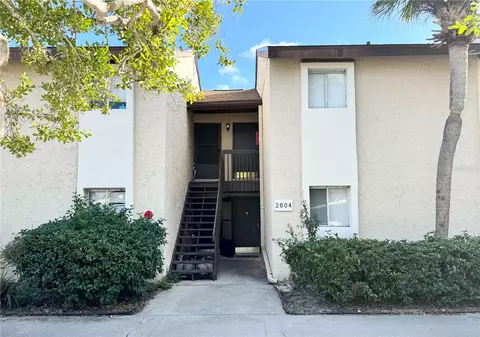 2604 Hidden Lake Dr N #2604B, Sarasota, FL 34237