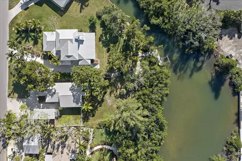 6841 Longboat Dr S, Longboat Key, FL 34228