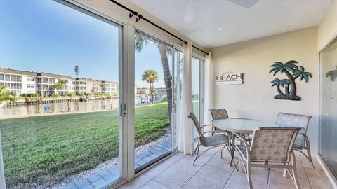 4370 Chatham Dr #104, Longboat Key, FL 34228