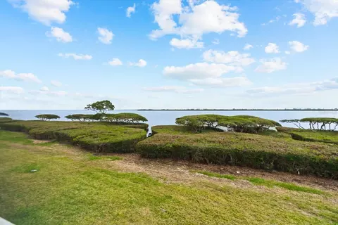 71 Tidy Island Blvd, Bradenton, FL 34210