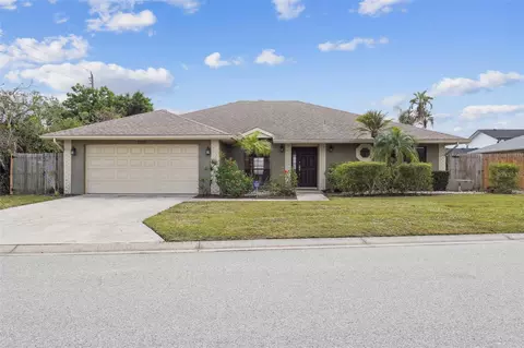 7505 23rd Avenue Dr W, Bradenton, FL 34209