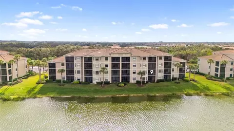 7015 River Hammock Dr #203, Bradenton, FL 34212