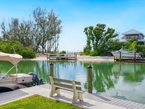 9226 Midnight Pass Rd #4A, Sarasota, FL 34242