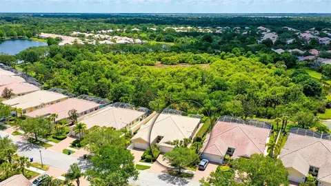 7639 Pesaro Dr, Sarasota, FL 34238