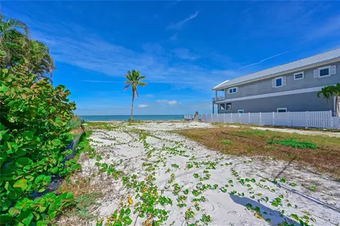 837 N Shore Dr, Anna Maria, FL 34216
