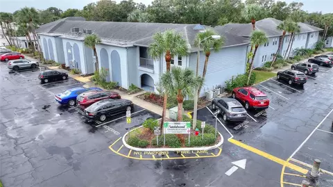 10800 Us Highway 19 N #203, Pinellas Park, FL 33782