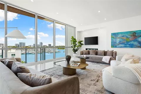 111 Golden Gate #602, Sarasota, FL 34236