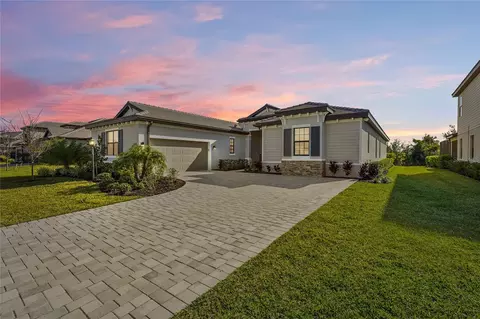 15330 Golden Beam Pl, Bradenton, FL 34211