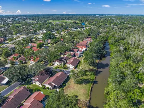 4113 Carriage Dr #24, Sarasota, FL 34241