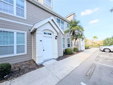 5531 Rosehill Rd #203, Sarasota, FL 34233