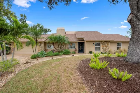 4228 Francis Bacon Ln, Sarasota, FL 34241