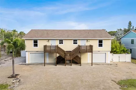 4503-4505 102nd St W, Bradenton, FL 34210