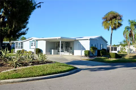 8476 Imperial Cir, Palmetto, FL 34221