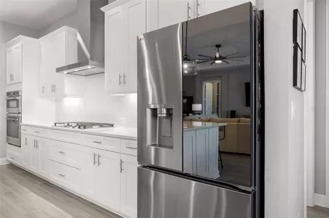 Kitchen - 14375 Skipping Stone Loop, Parrish, FL 34219 photo 7 of 12