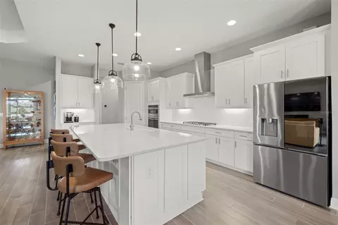 Kitchen - 14375 Skipping Stone Loop, Parrish, FL 34219 photo 5 of 12