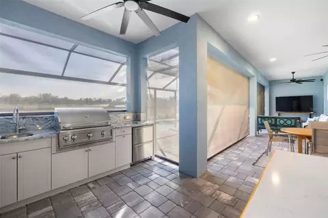 Kitchen - 14375 Skipping Stone Loop, Parrish, FL 34219 photo 11 of 12