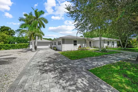 101-105 Saint Andrews Blvd, Naples, FL 34113