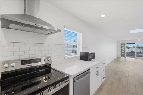 Kitchen - 462 63rd St, Holmes Beach, FL 34217 photo 3 of 3