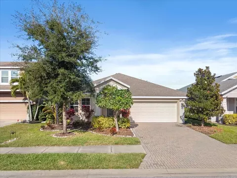 4247 Adelaar Dr, Sarasota, FL 34240