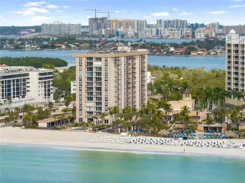 1212 Benjamin Franklin Dr #206, Sarasota, FL 34236
