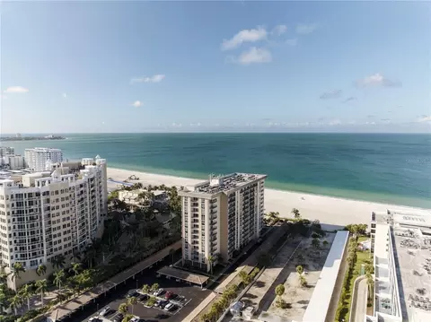 1212 Benjamin Franklin Dr #206, Sarasota, FL 34236