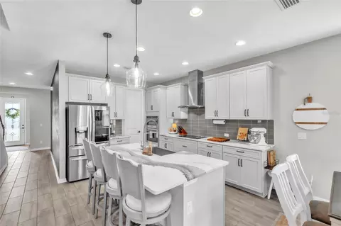 Kitchen - 14412 20th St E, Parrish, FL 34219 photo 2 of 4