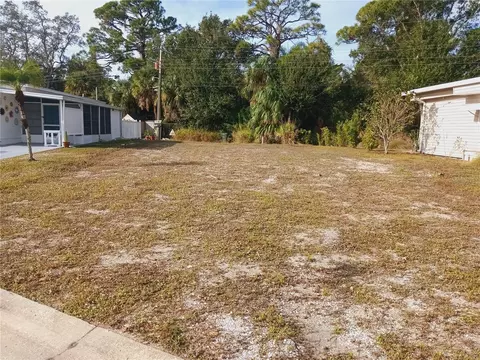 5267 Boca Raton Ave, Sarasota, FL 34234