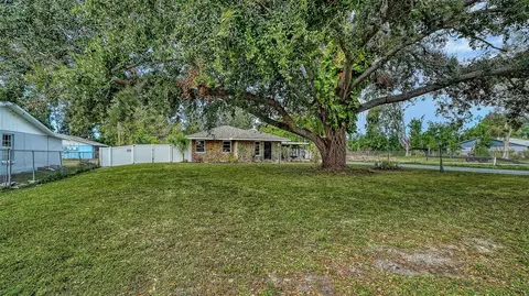 5510 16th St W, Bradenton, FL 34207