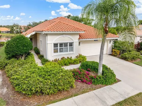 4643 Deer Trail Blvd, Sarasota, FL 34238