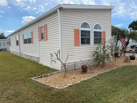 5707 45th St E #271, Bradenton, FL 34203 photo 2