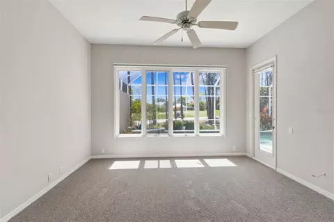 Bedroom - 8706 53rd Ter E, Bradenton, FL 34211 photo 3 of 8