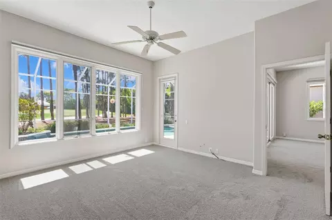 Bedroom - 8706 53rd Ter E, Bradenton, FL 34211 photo 2 of 8