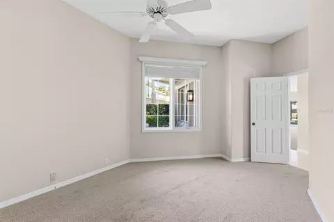 Bedroom - 8706 53rd Ter E, Bradenton, FL 34211 photo 7 of 8