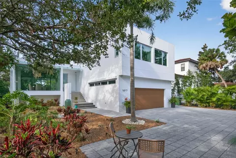 1617 Palmetto Ln, Sarasota, FL 34236