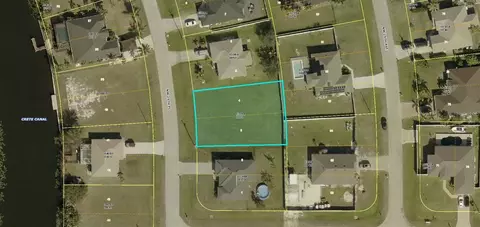 17 NW 29th Pl, Cape Coral, FL 33993