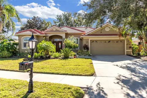 5723 Eastwind Dr, Sarasota, FL 34233