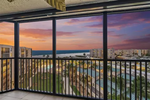 5880 Midnight Pass Rd #910, Sarasota, FL 34242