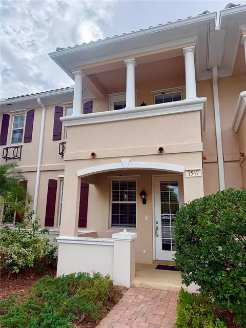 1547 Napoli Dr W, Sarasota, FL 34232