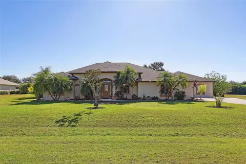 2002 Palm View Rd, Sarasota, FL 34240