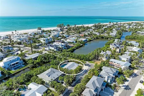115 Los Cedros Dr, Anna Maria, FL 34216