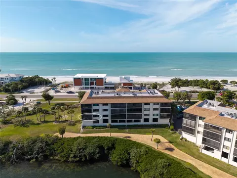 3500 Gulf Of Mexico Dr #104, Longboat Key, FL 34228