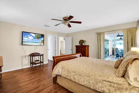 Bedroom - 3432 Brookridge Ln, Parrish, FL 34219 photo 2 of 6