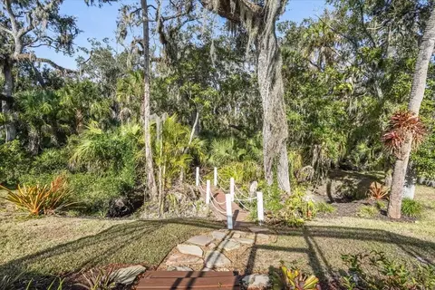 Exterior - 3432 Brookridge Ln, Parrish, FL 34219 photo 12 of 15