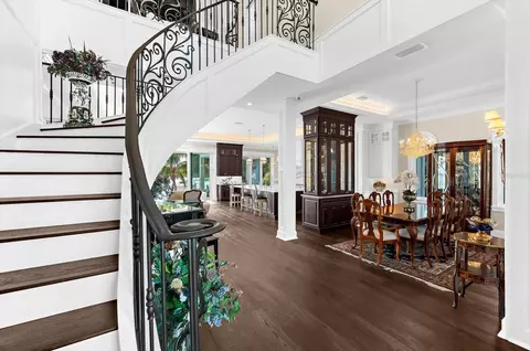 Entry Way - 511 Bayview Dr, Holmes Beach, FL 34217 photo 3 of 6