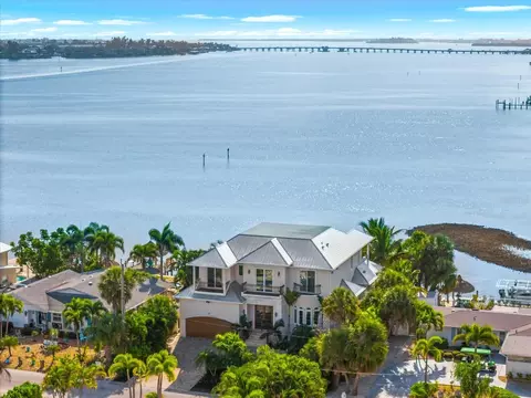 View/Area - 511 Bayview Dr, Holmes Beach, FL 34217 photo 16 of 16