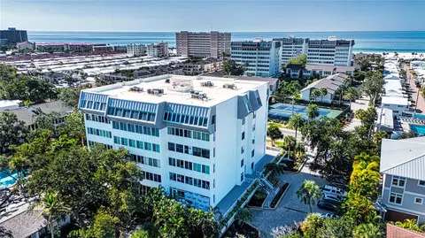 1200 E Peppertree Ln #601, Sarasota, FL 34242