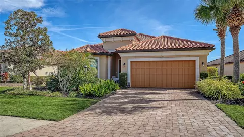 Exterior - 12759 Del Corso Loop, Bradenton, FL 34211 photo 2 of 17