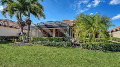 Exterior - 12759 Del Corso Loop, Bradenton, FL 34211 photo 7 of 17